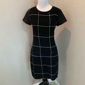 Chic Black and White Plaid Dress